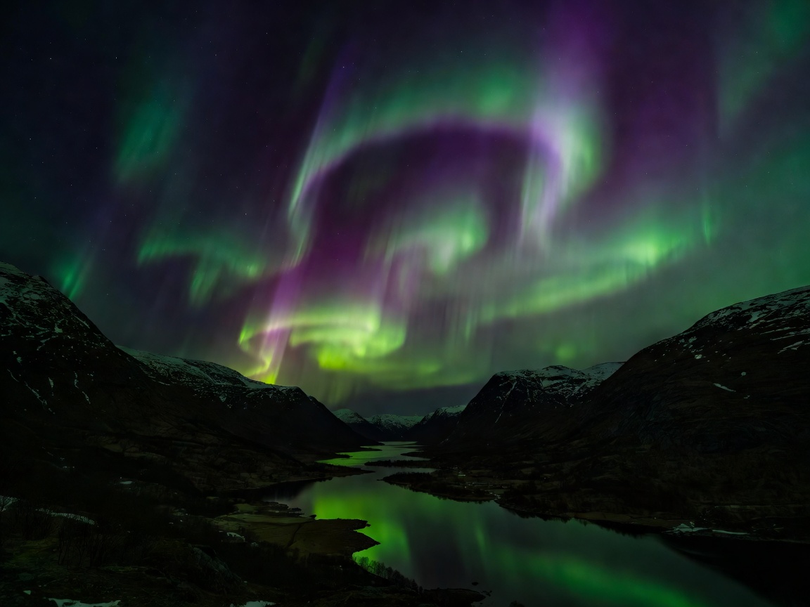 Luminous Lights in the Dark Valley Sky of Norway